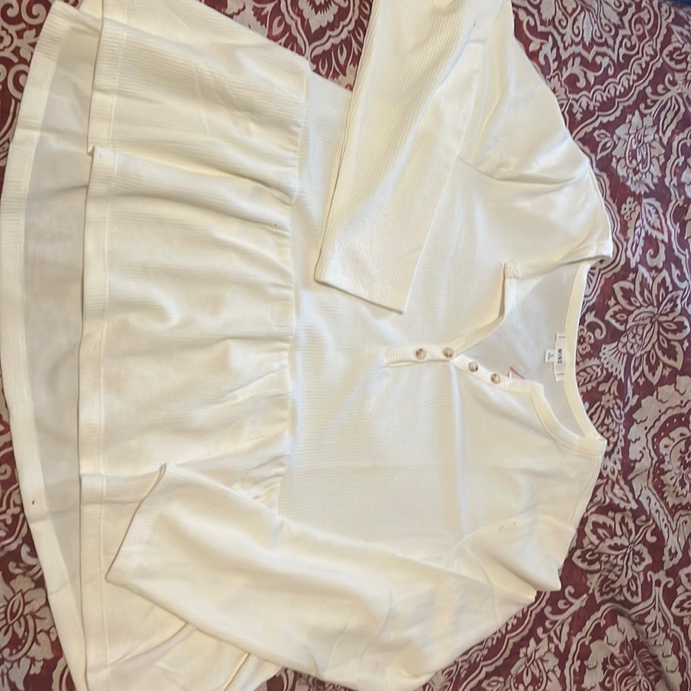 Mine women’s knot long sleeve NWT